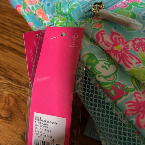 Lilly Pulitzer Disney Mickey and Minnie Mouse Backpack NWT - Picture 7 of 10